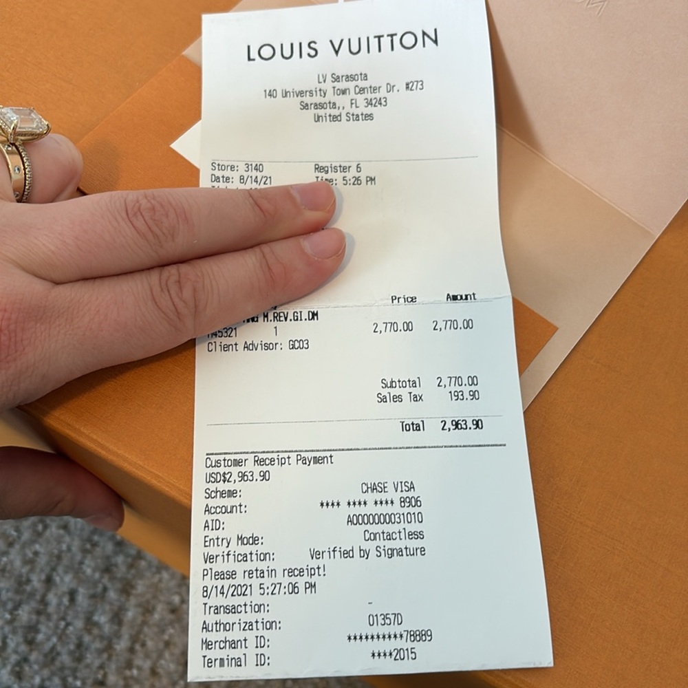 AUTHENTIC Louis Vuitton OnTheGo MM | LIKE NEW - Picture 12 of 12